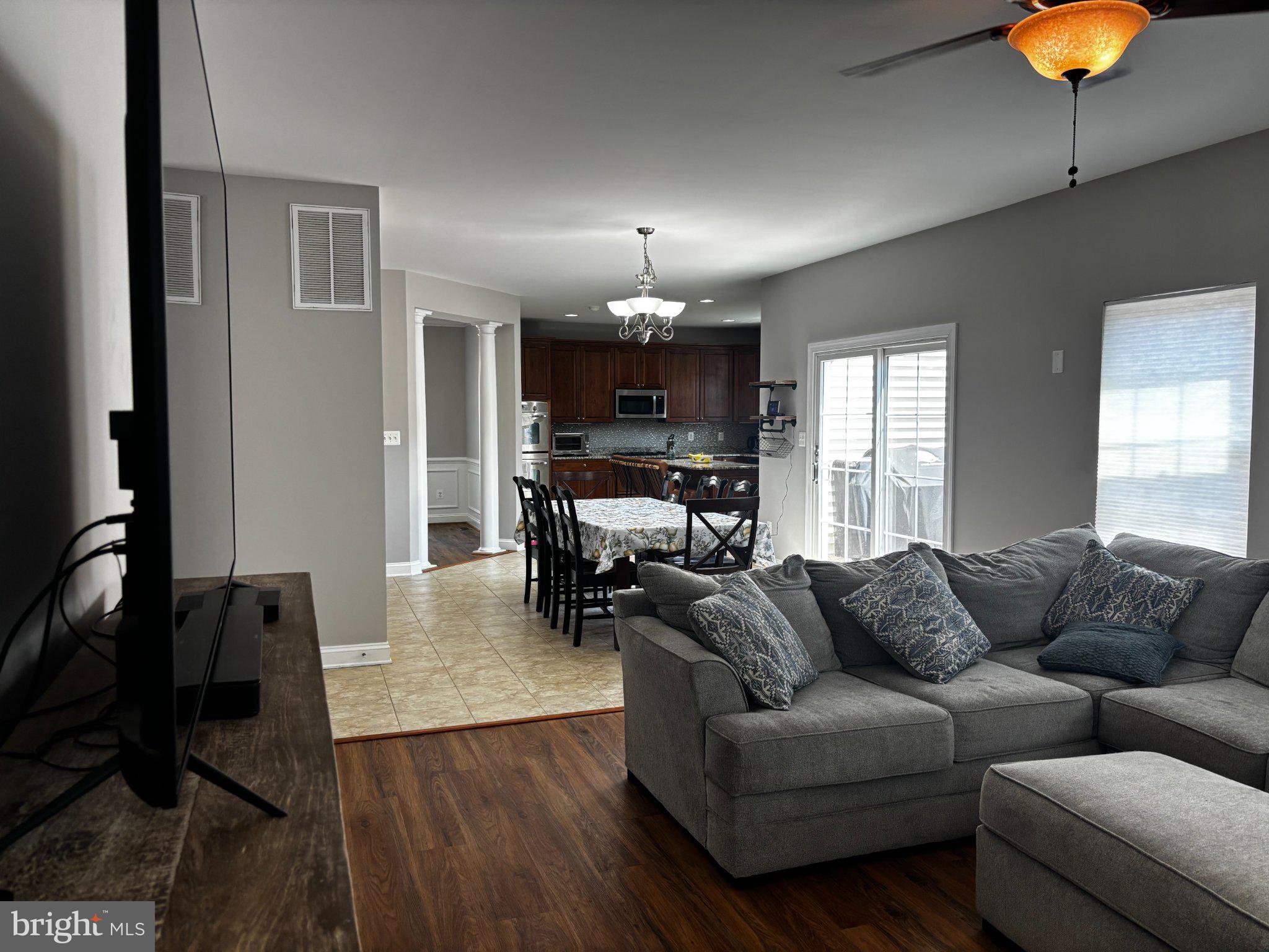 LEONARDS GRANT - Residential