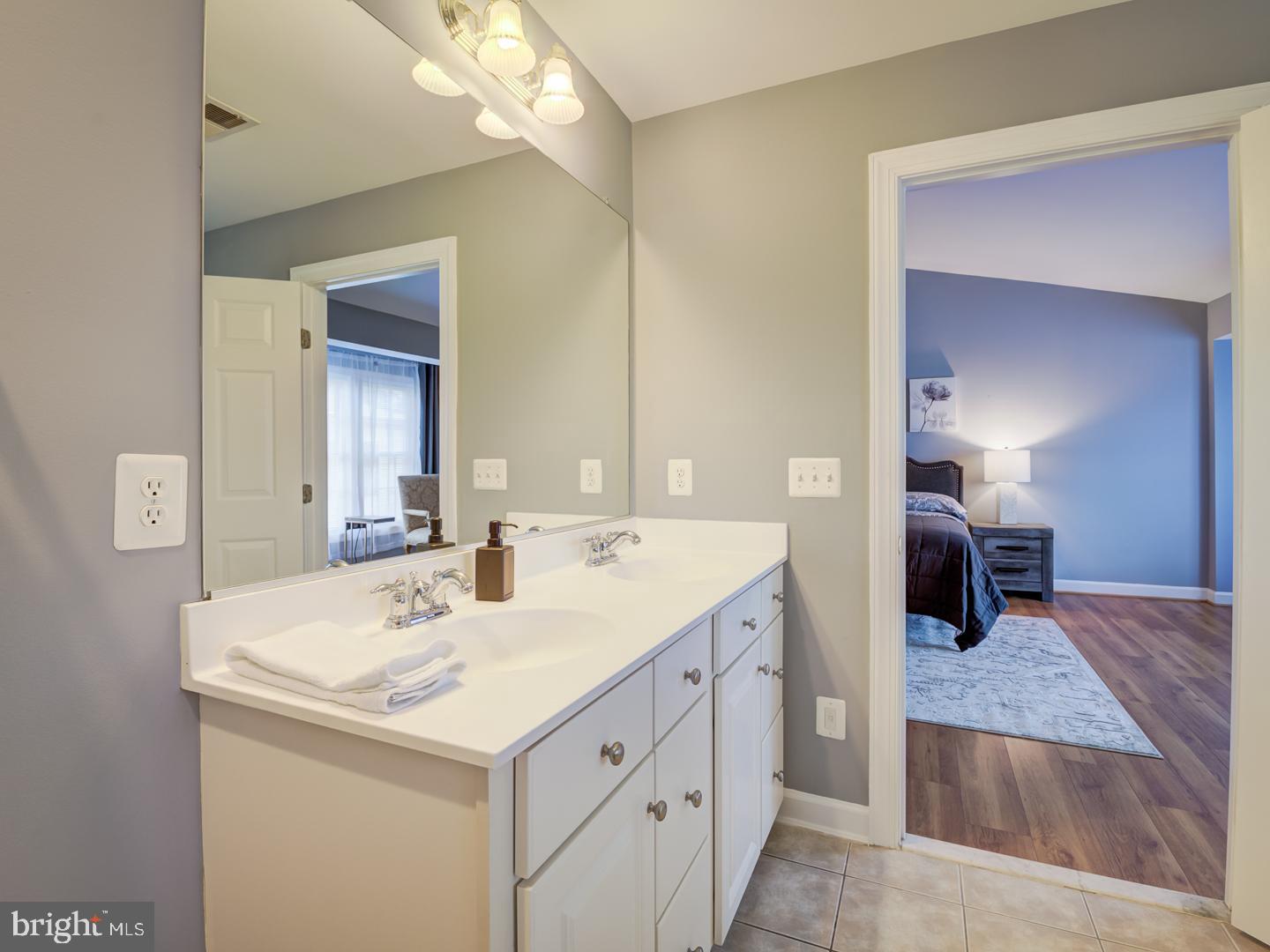 LORTON VALLEY - Residential Lease