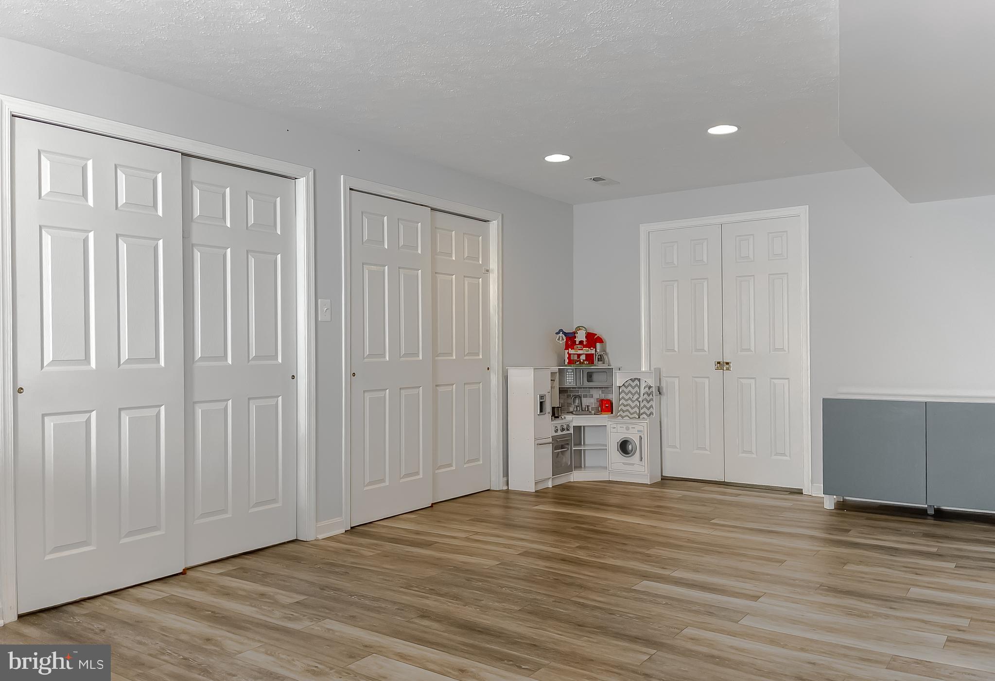 SWASH BAY OF CEDAR COVE - Residential