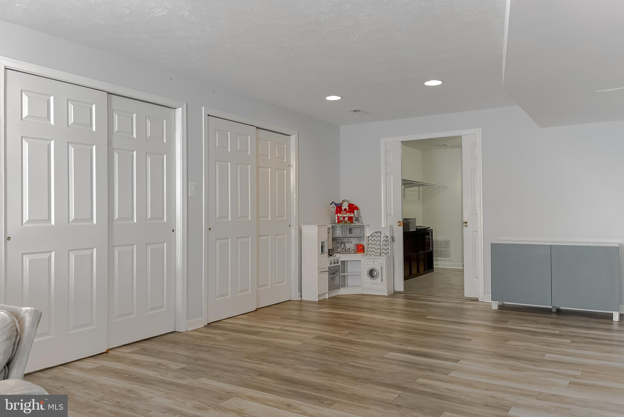 SWASH BAY OF CEDAR COVE - Residential