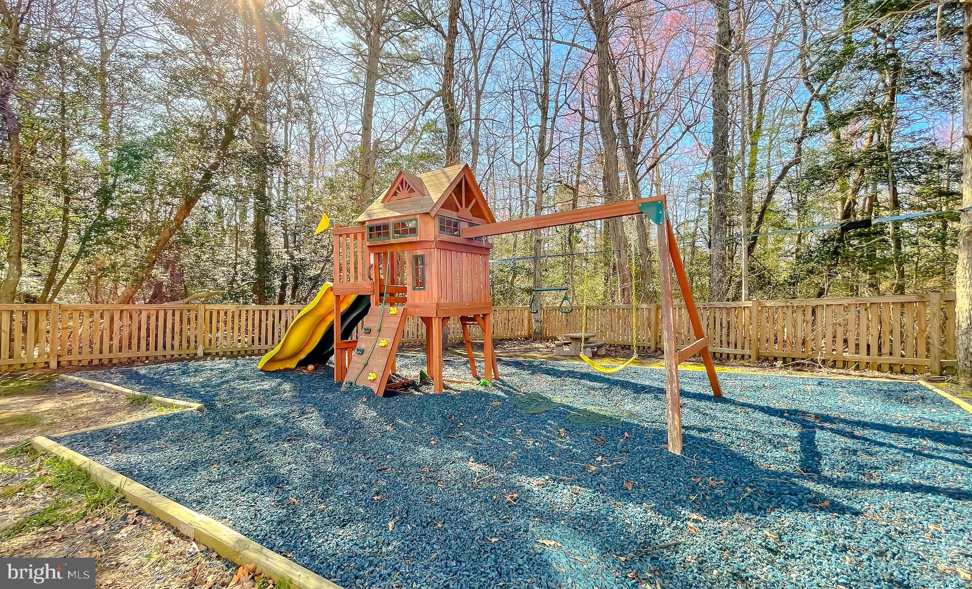 SWASH BAY OF CEDAR COVE - Residential