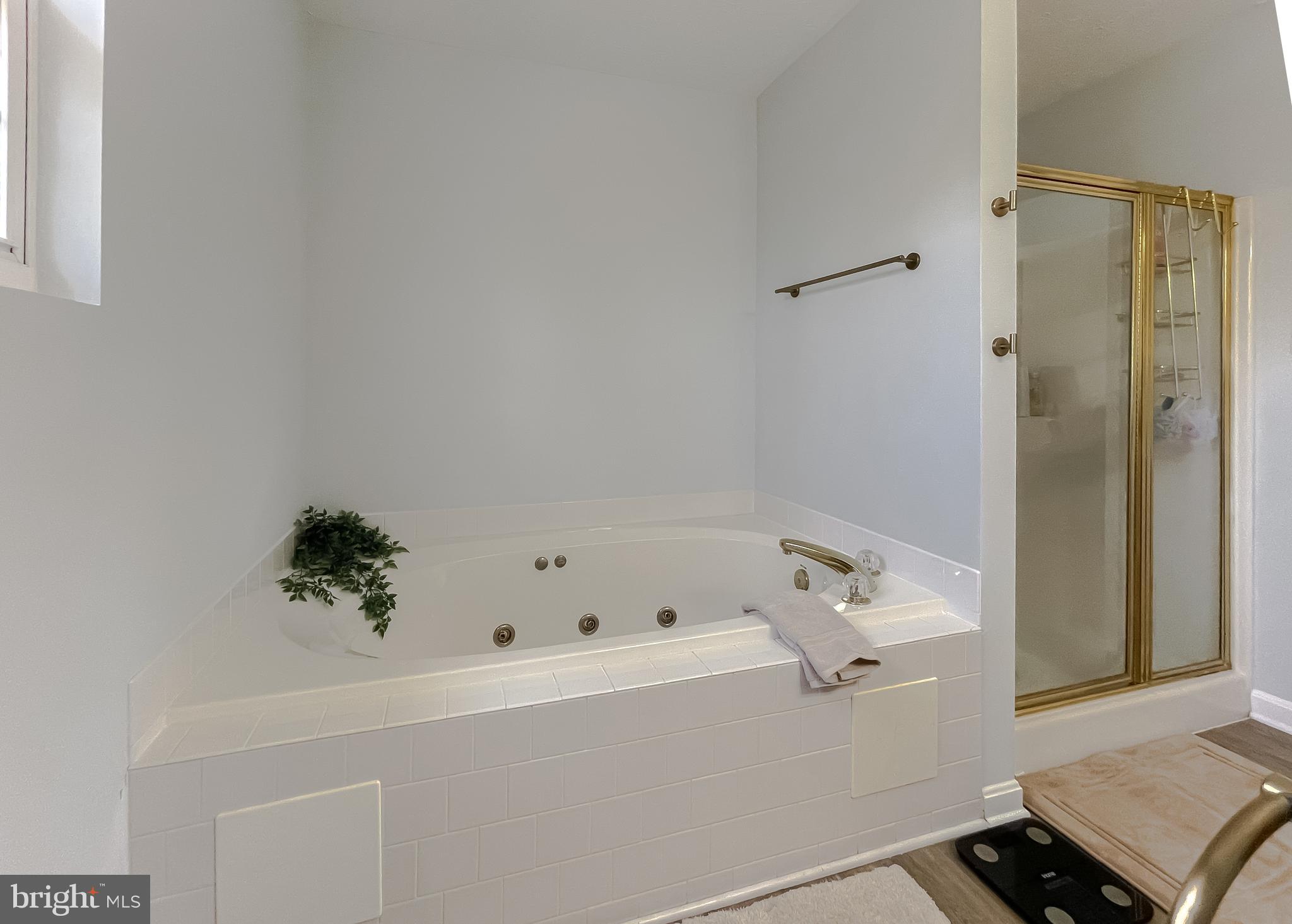 SWASH BAY OF CEDAR COVE - Residential