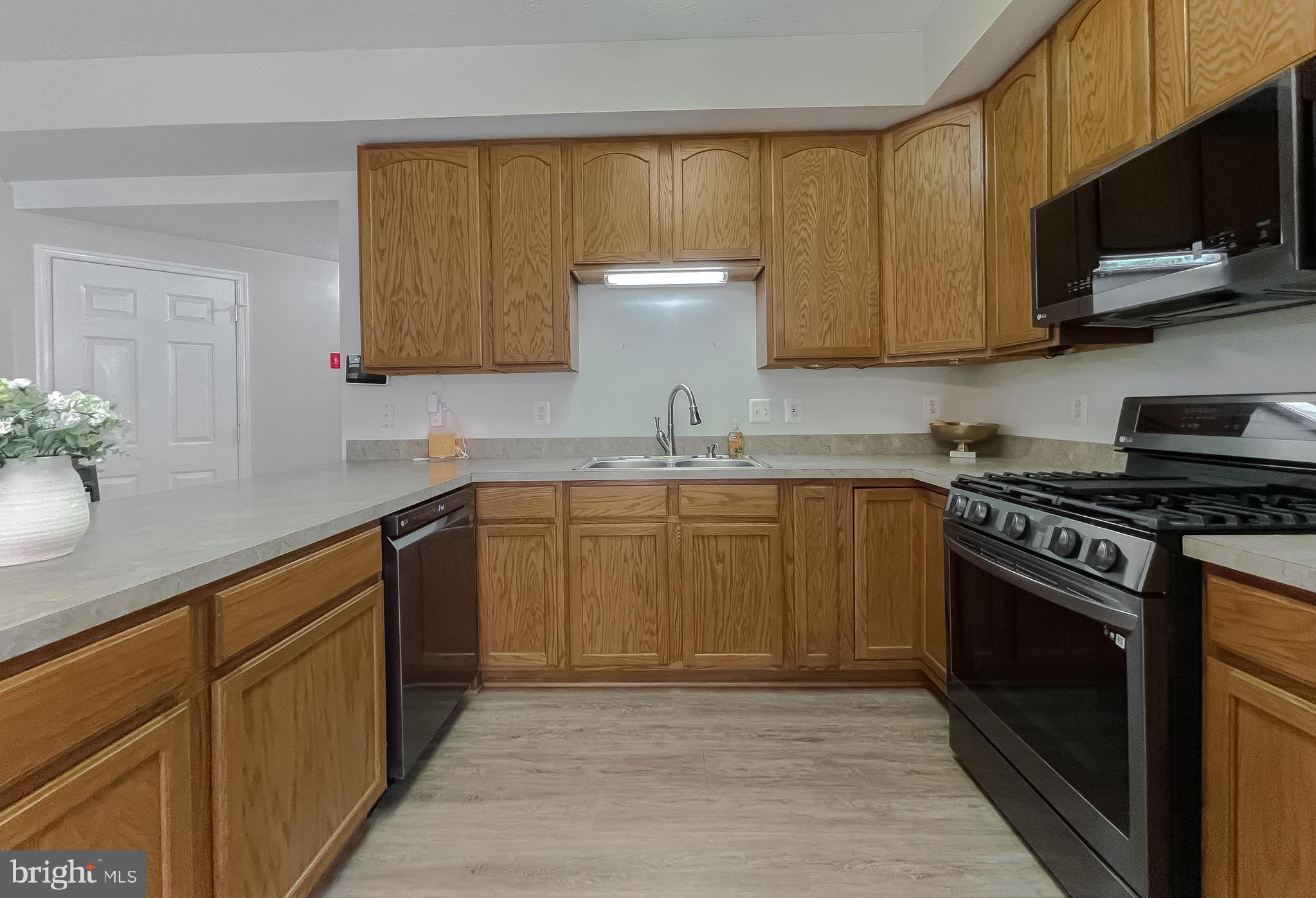 SWASH BAY OF CEDAR COVE - Residential