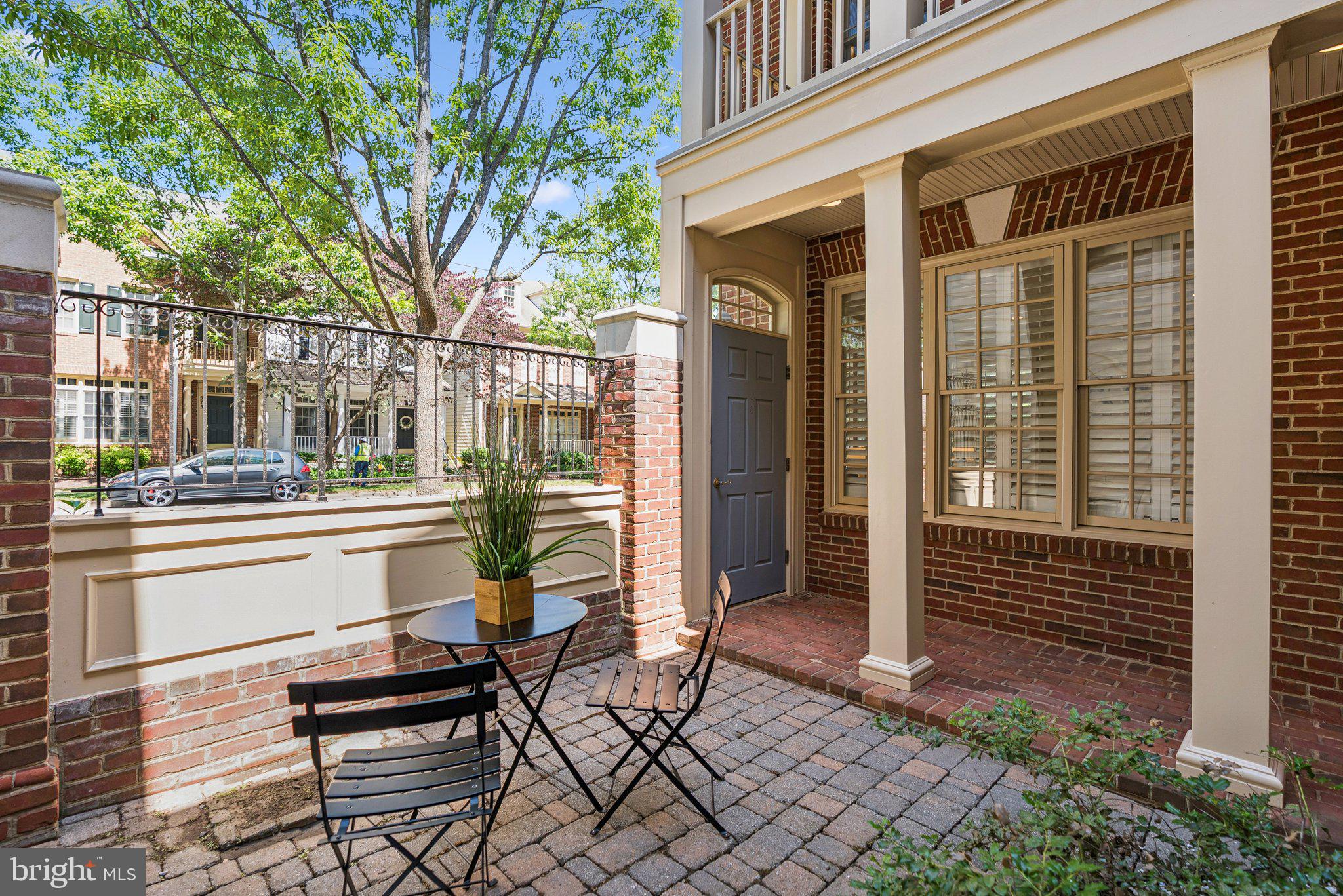 508 GOODLAND PLACE