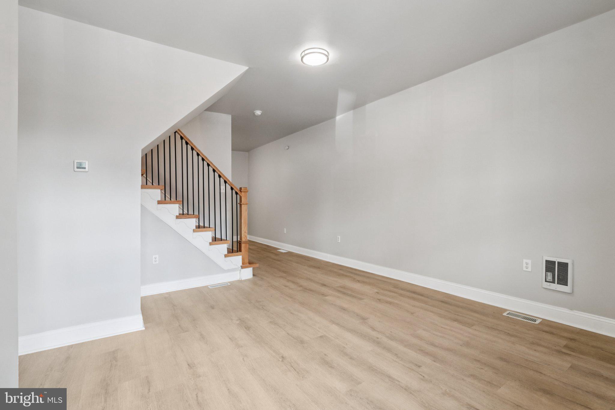 COBBS CREEK - Residential