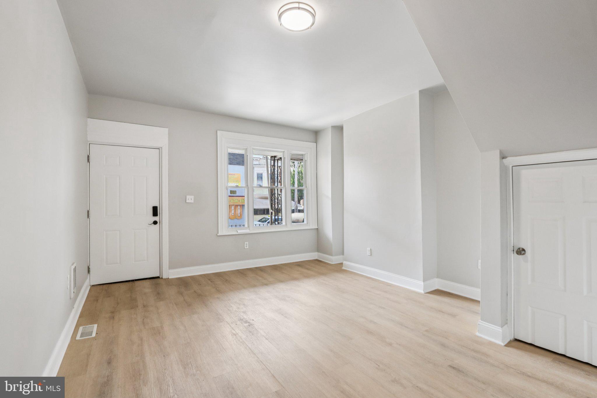 COBBS CREEK - Residential