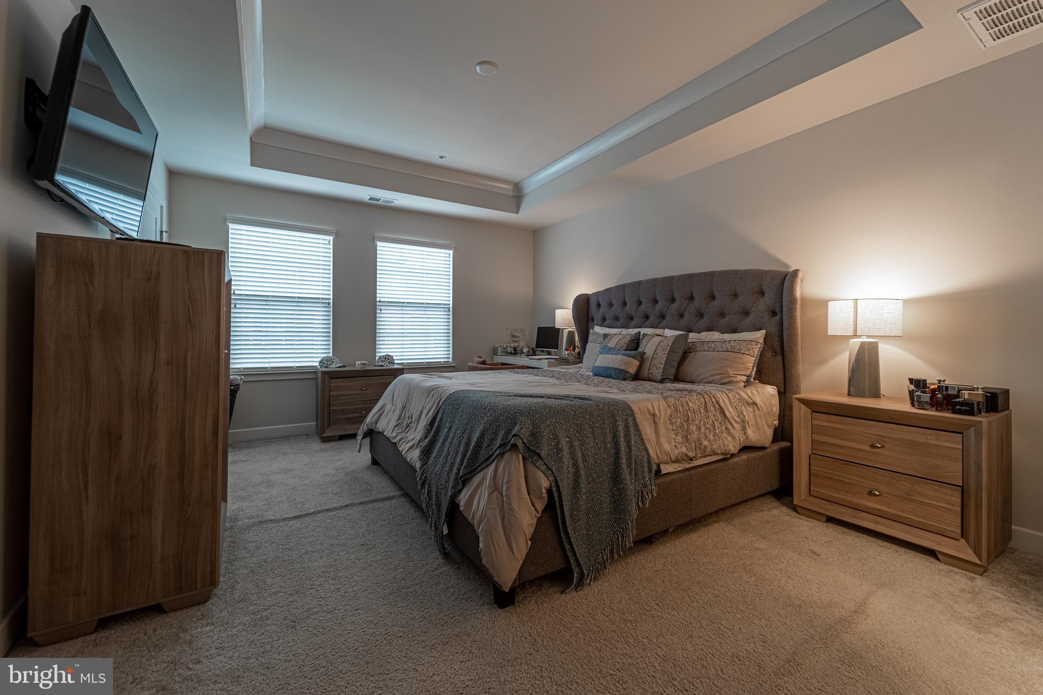 LARGO CRESCENT - Residential