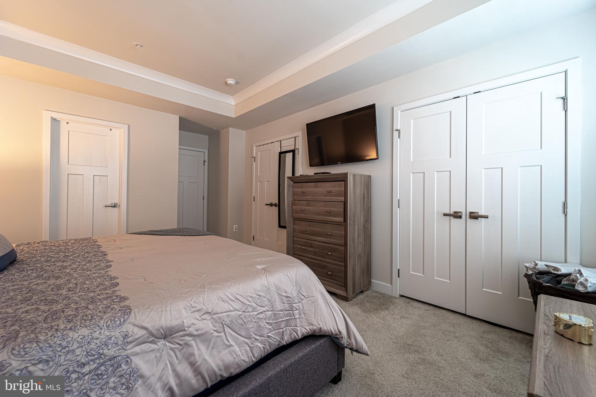 LARGO CRESCENT - Residential