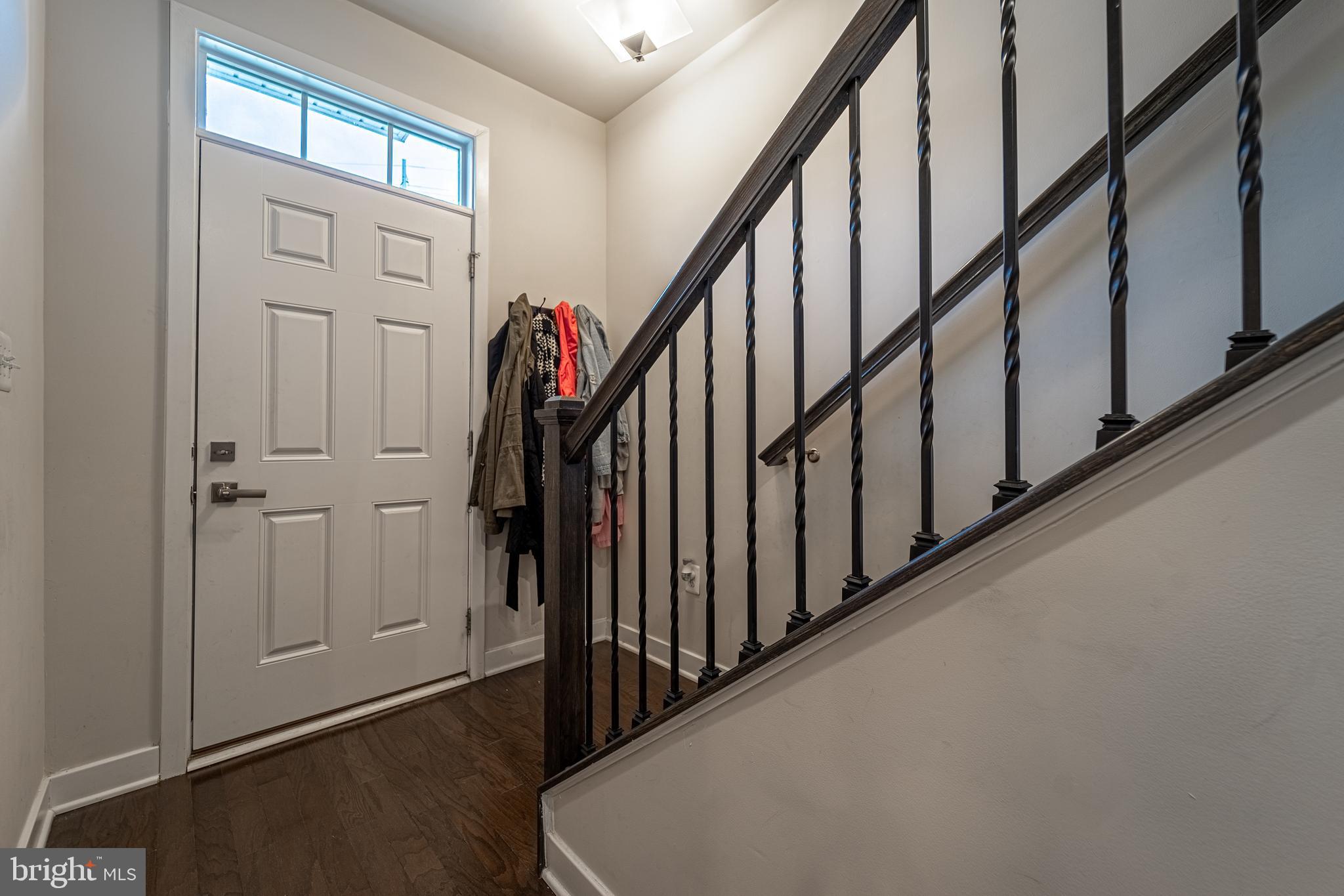 LARGO CRESCENT - Residential