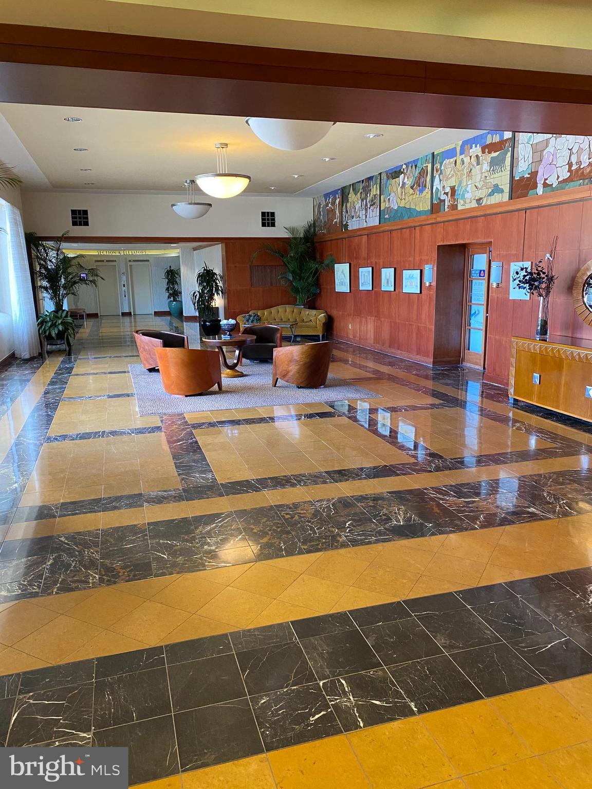 FAIRMOUNT - Residential Lease