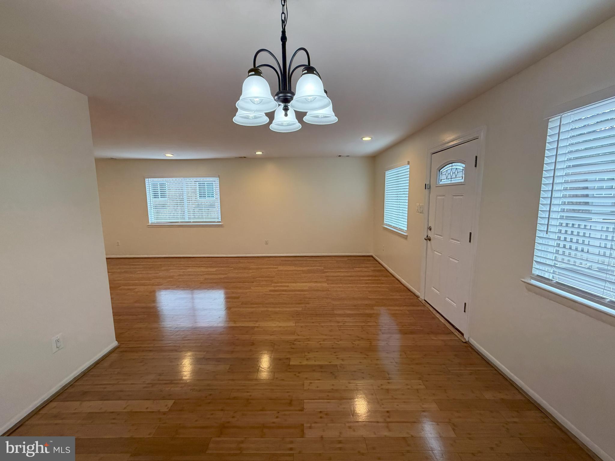 SEQUOYAH - Residential