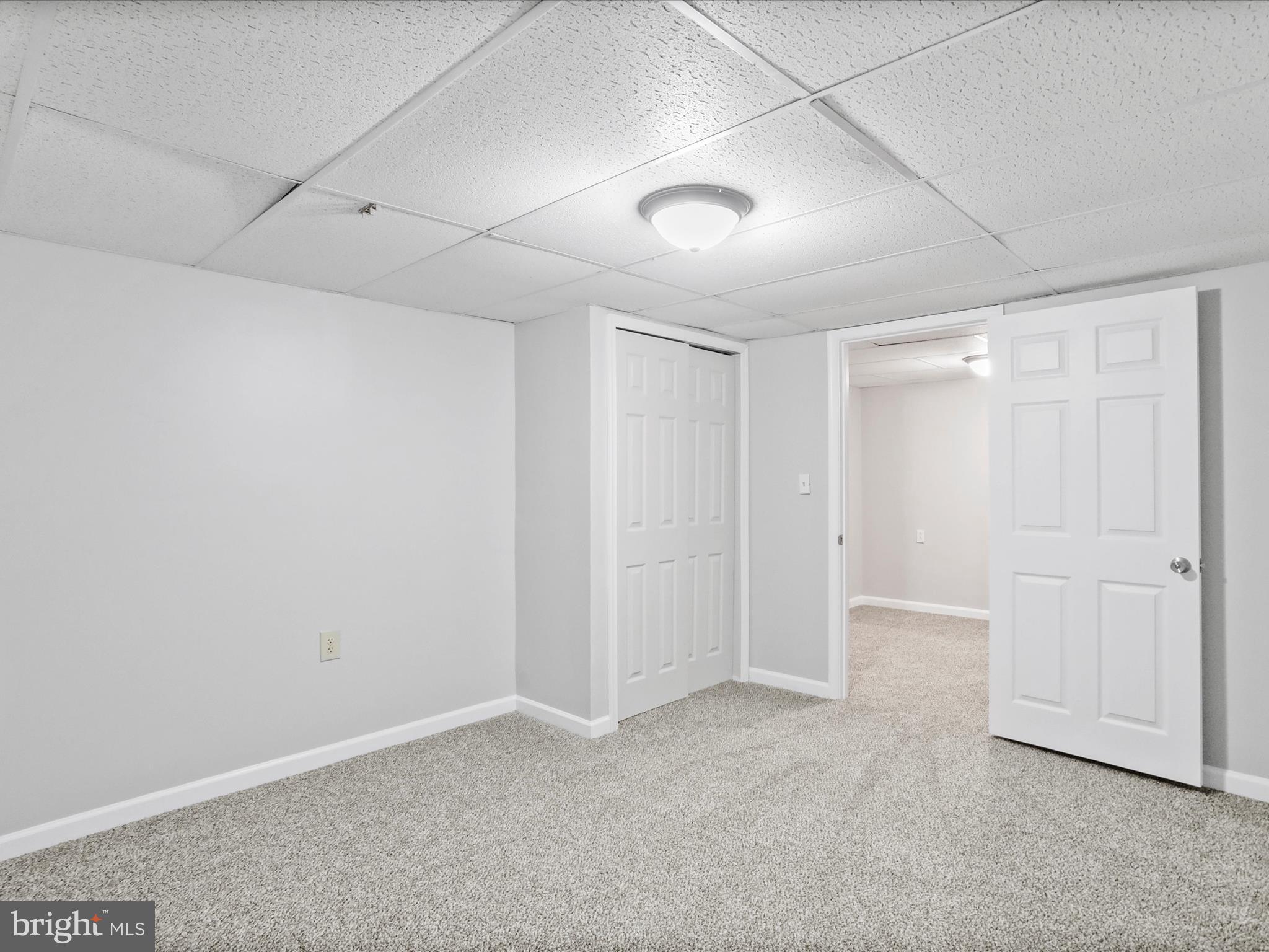 CHESTNUT HILLS - Residential