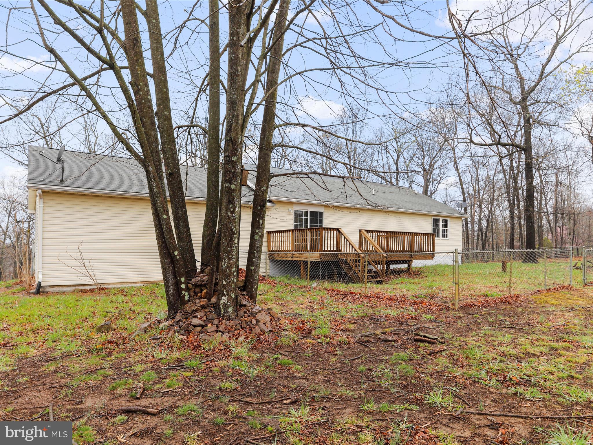 CHESTNUT HILLS - Residential