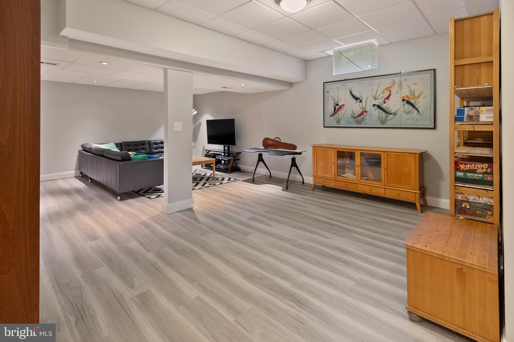 MANHATTAN BEACH - Residential