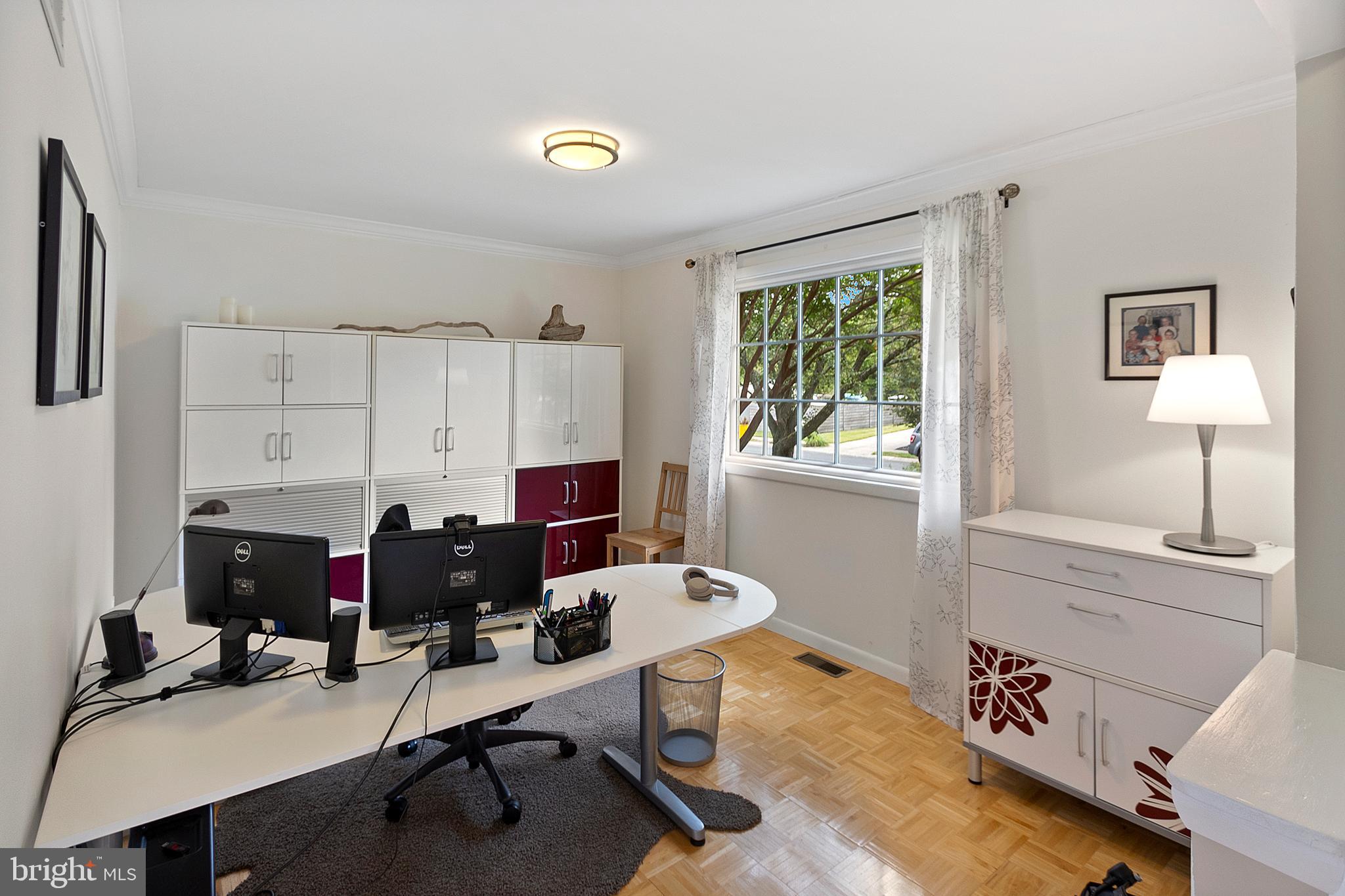 MANHATTAN BEACH - Residential