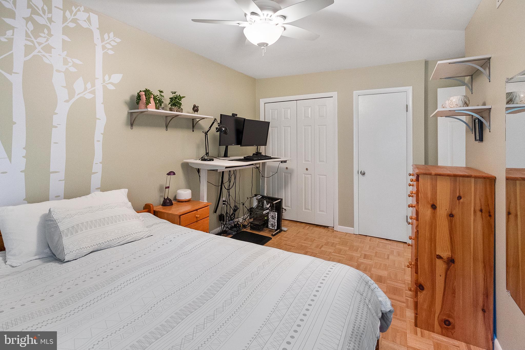 MANHATTAN BEACH - Residential