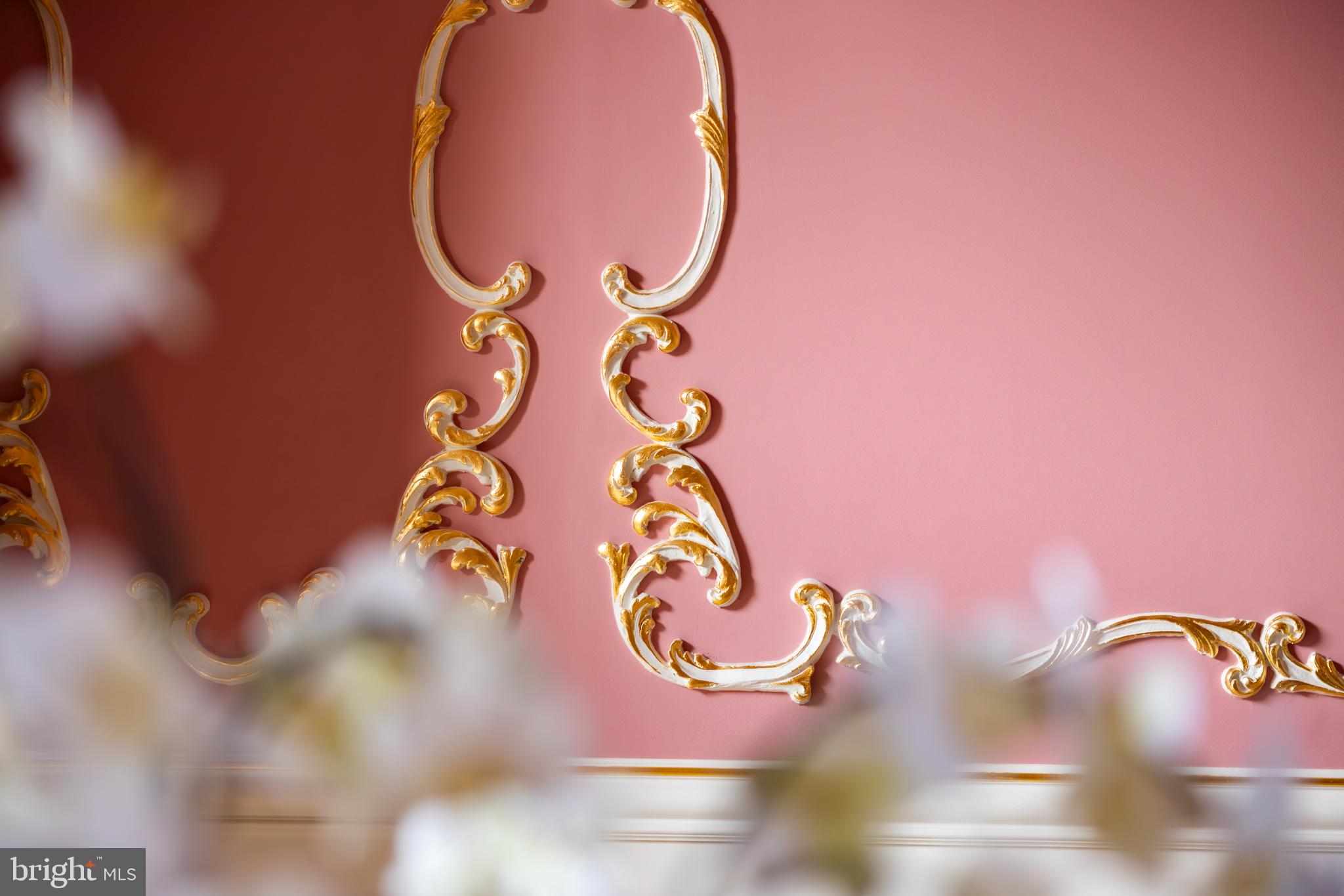 FALCONHURST - Residential