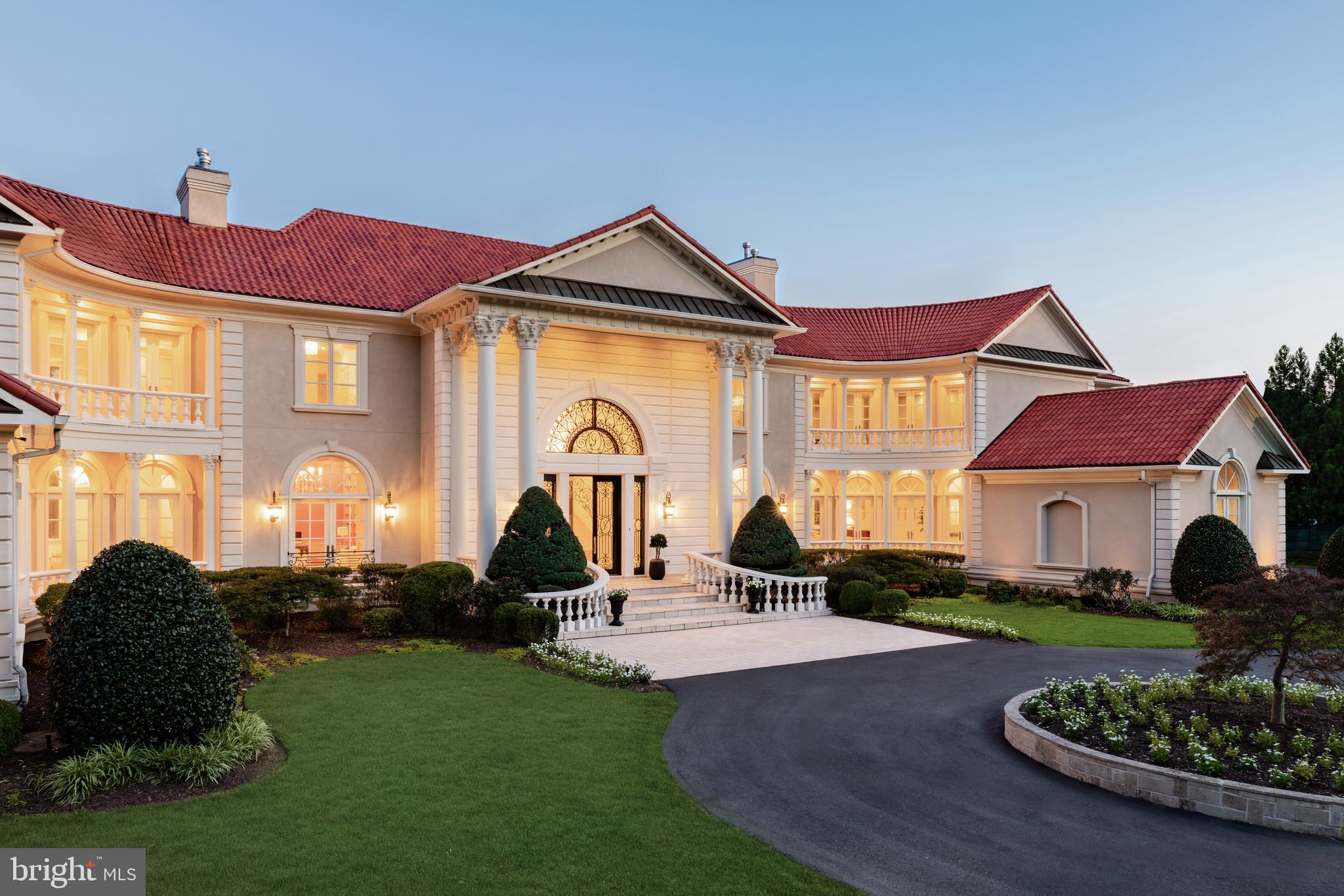 FALCONHURST - Residential