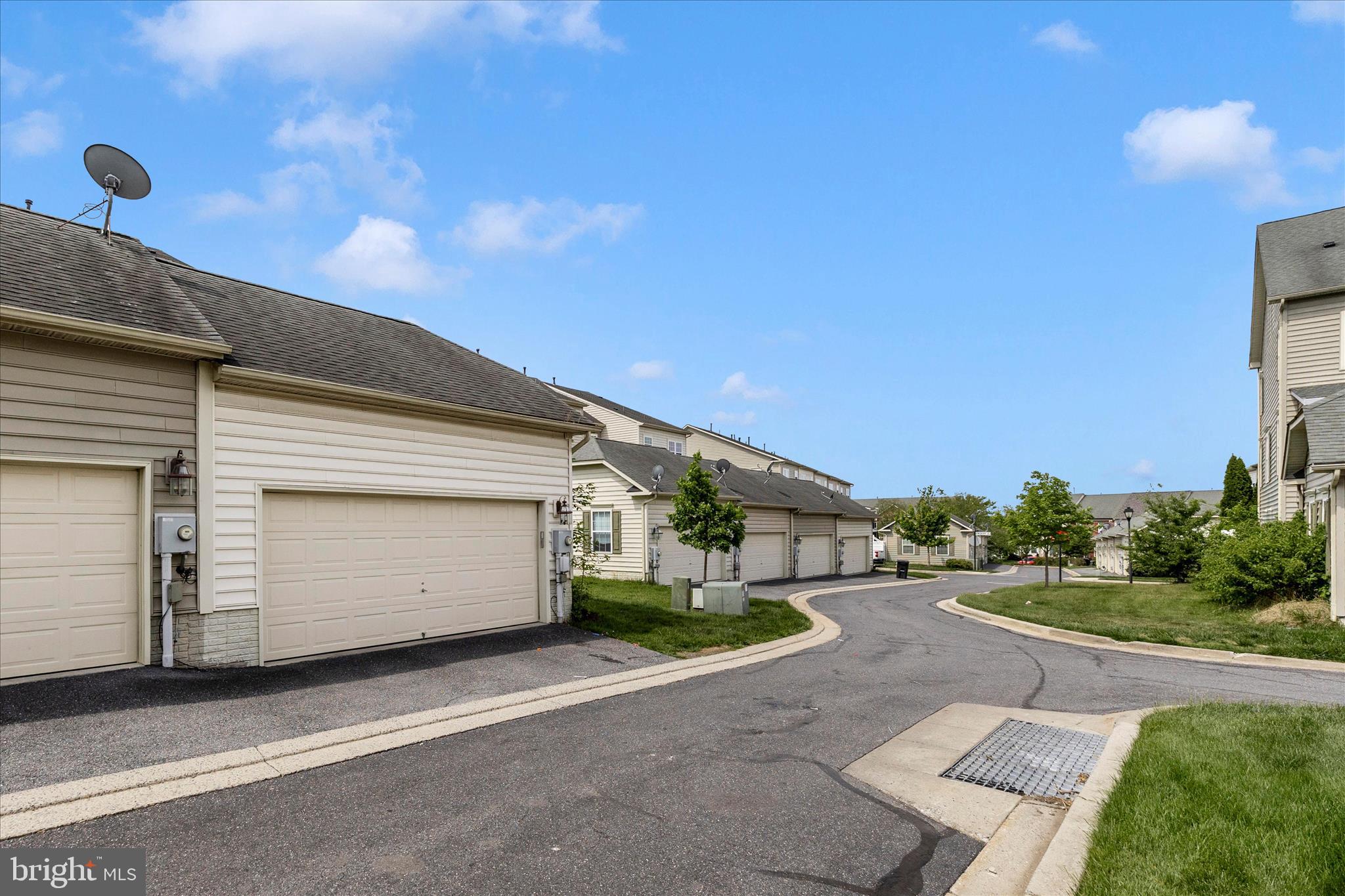 VILLAGES OF URBANA - Residential