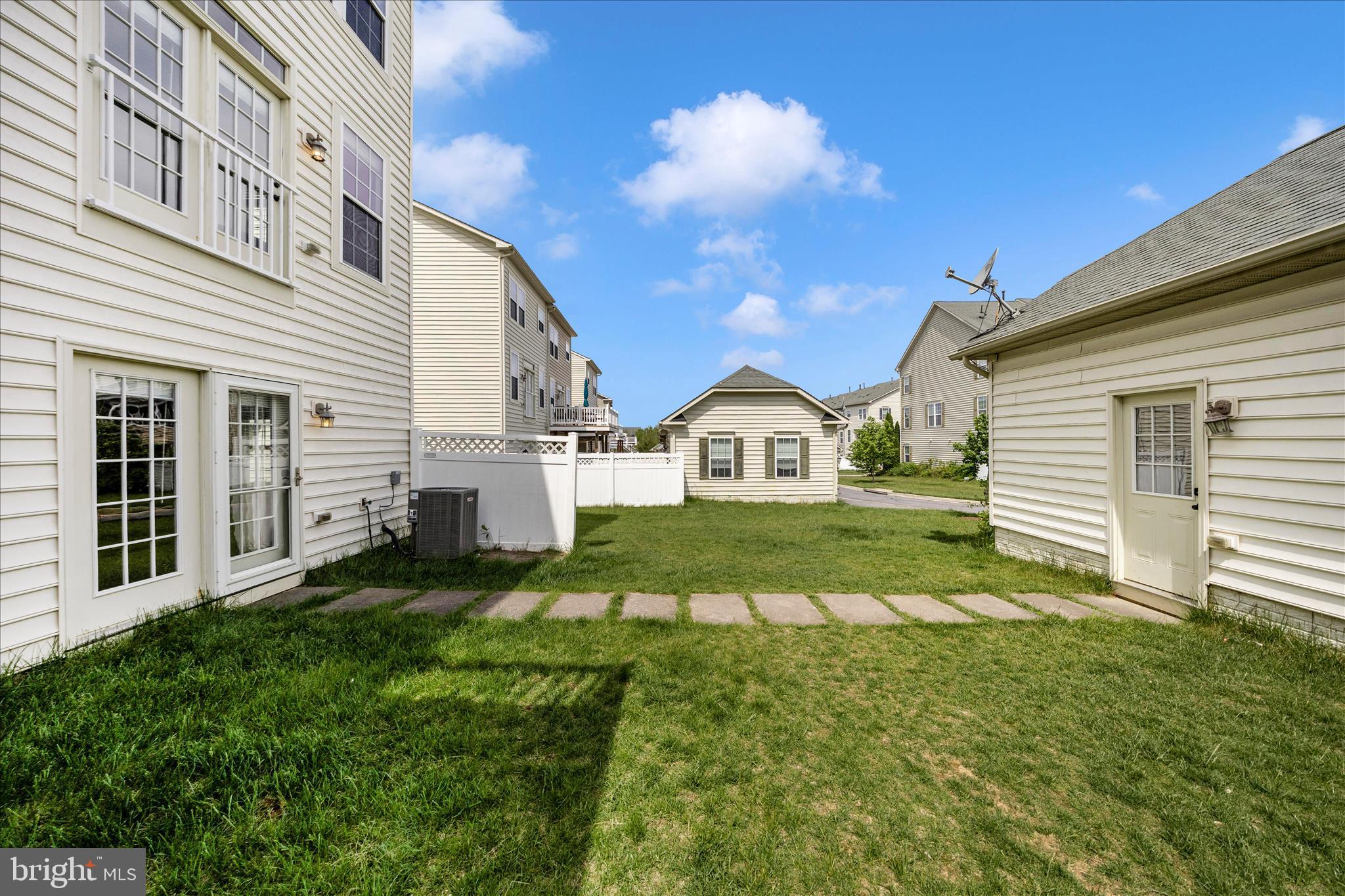 VILLAGES OF URBANA - Residential