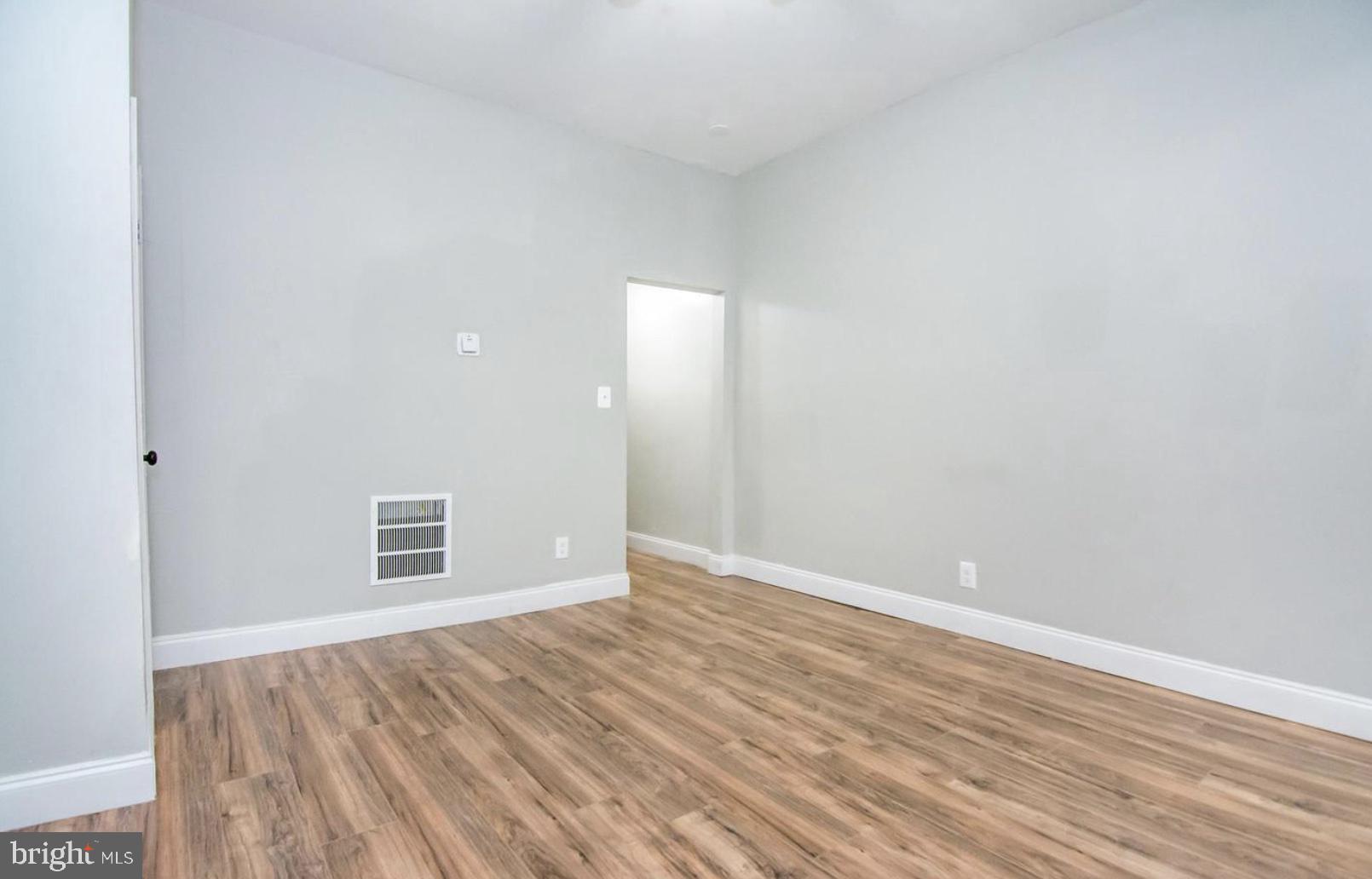 UPTON - Residential Income