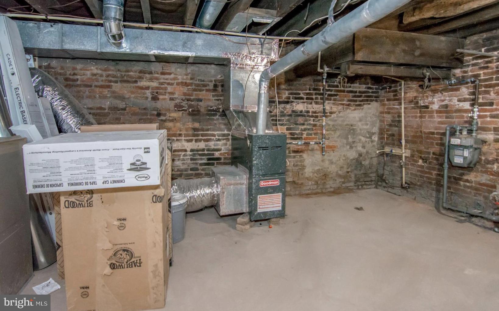 UPTON - Residential Income