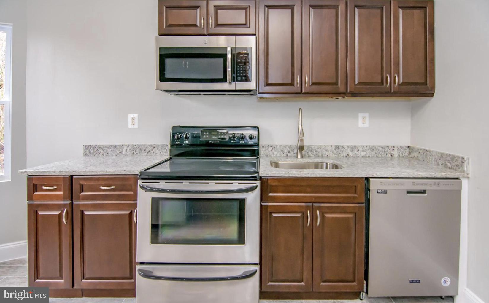 UPTON - Residential Income