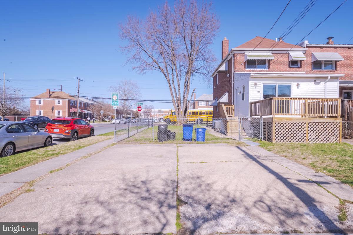 HAWTHORNE - Residential