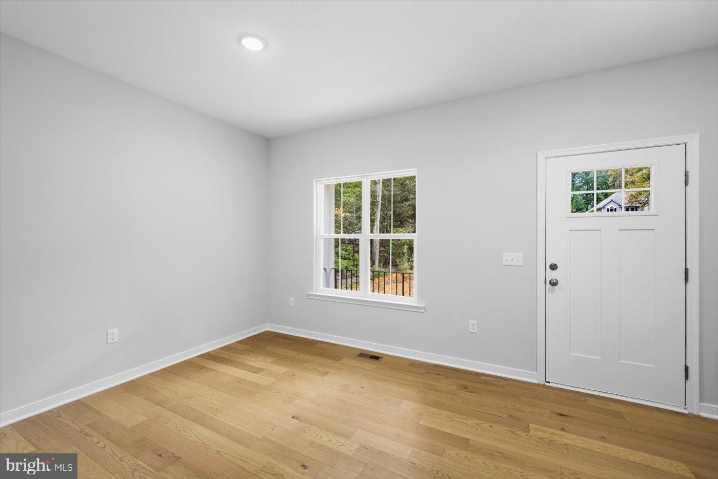 LAKE OF THE WOODS - Residential