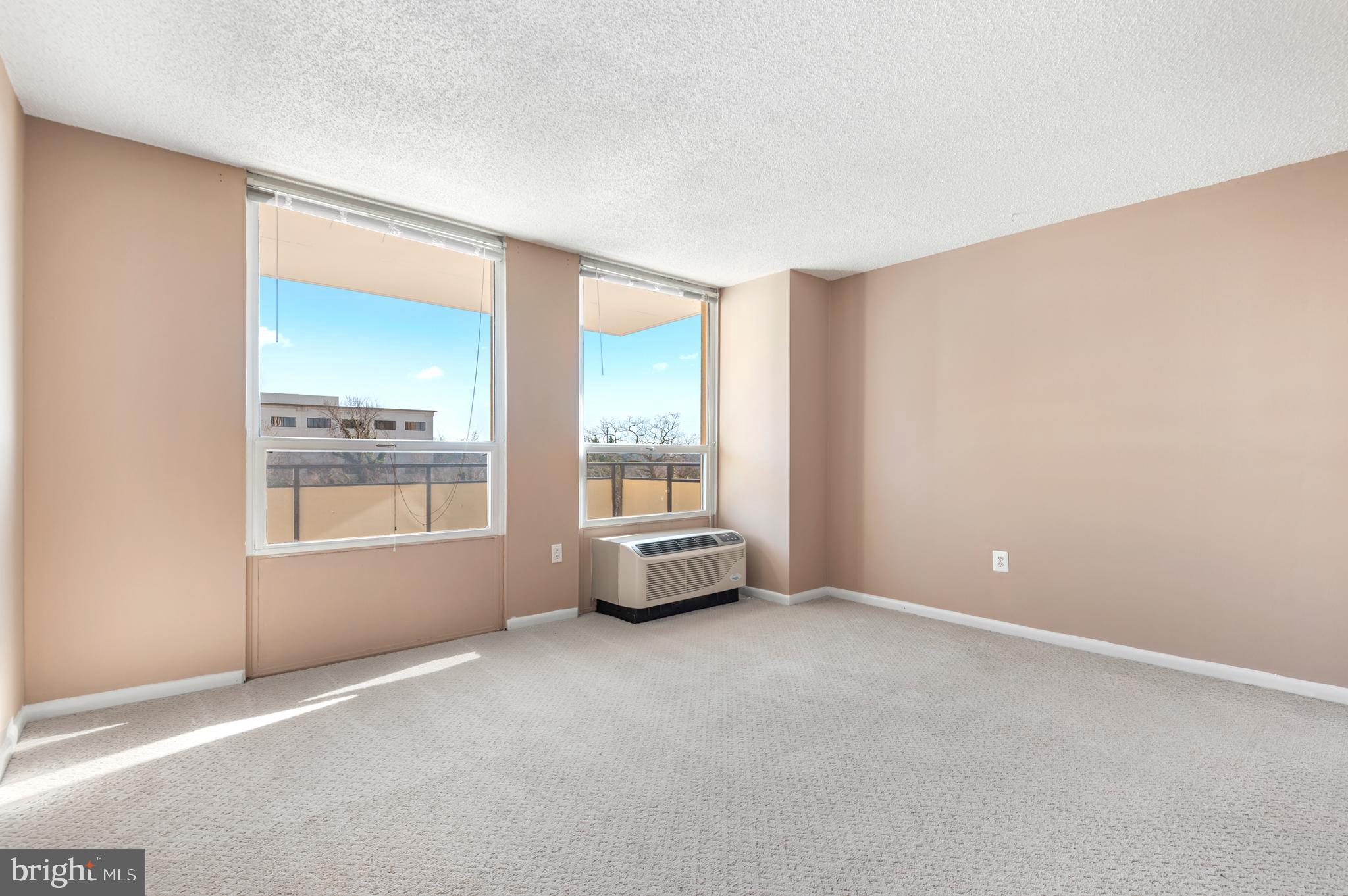 THE RIDGELY - Residential Lease