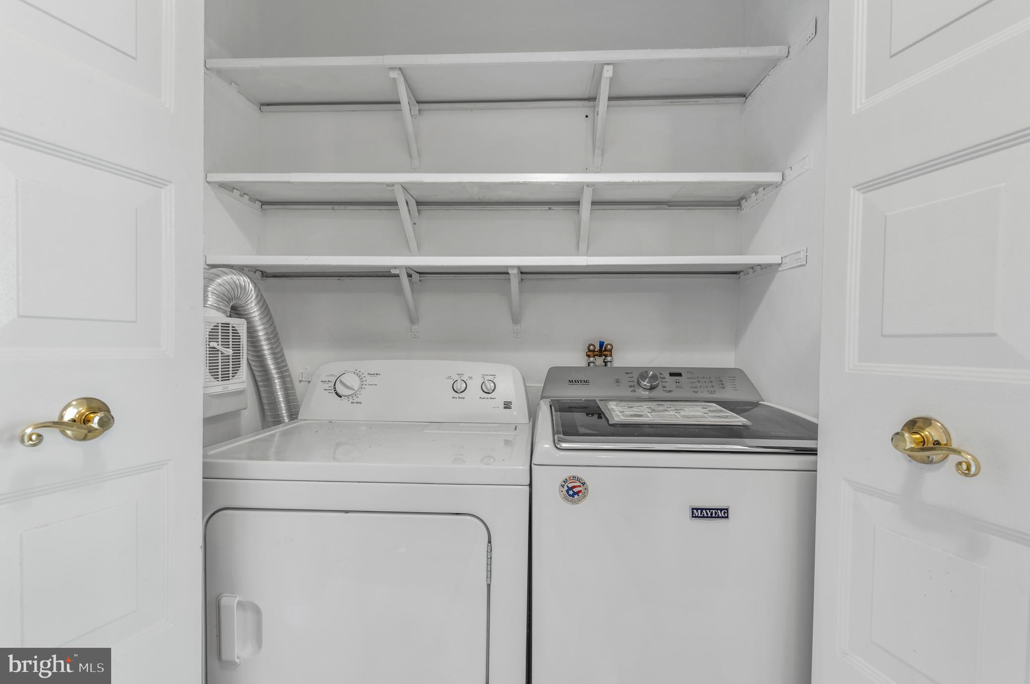 THE RIDGELY - Residential Lease