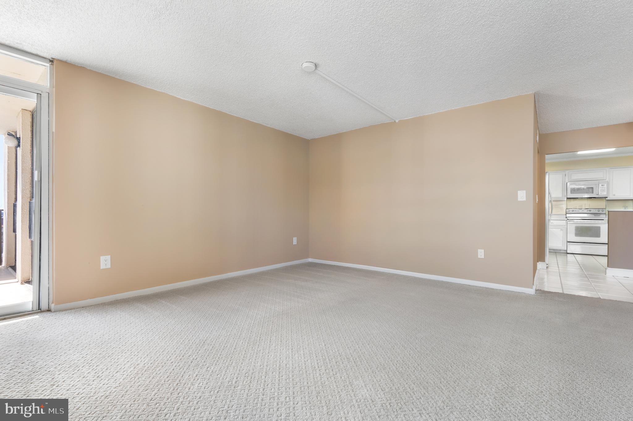 THE RIDGELY - Residential Lease