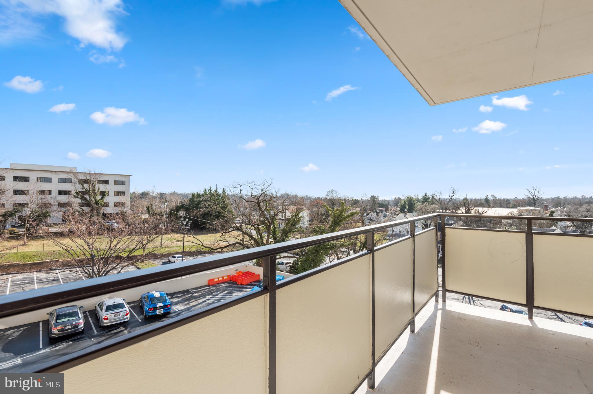 THE RIDGELY - Residential Lease