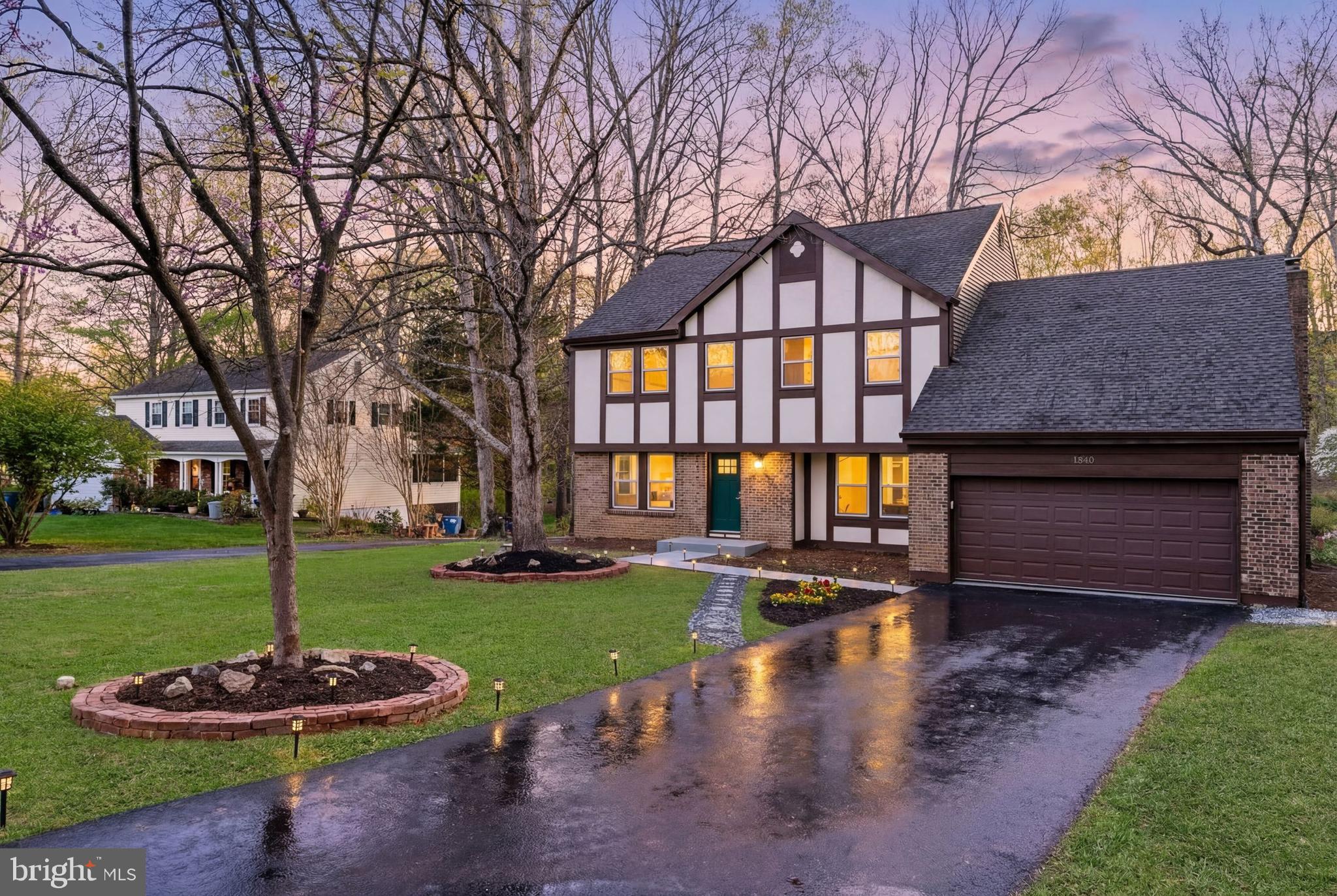 RESTON - Residential