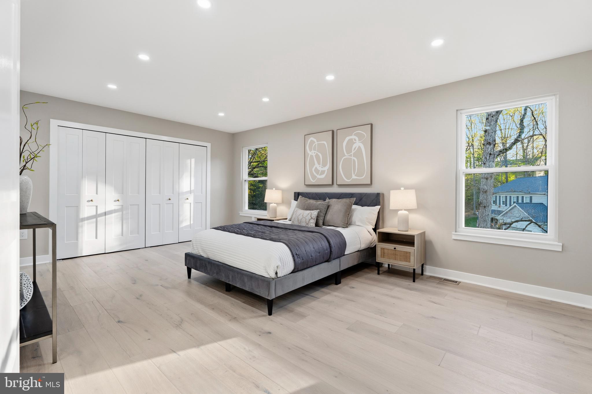 RESTON - Residential