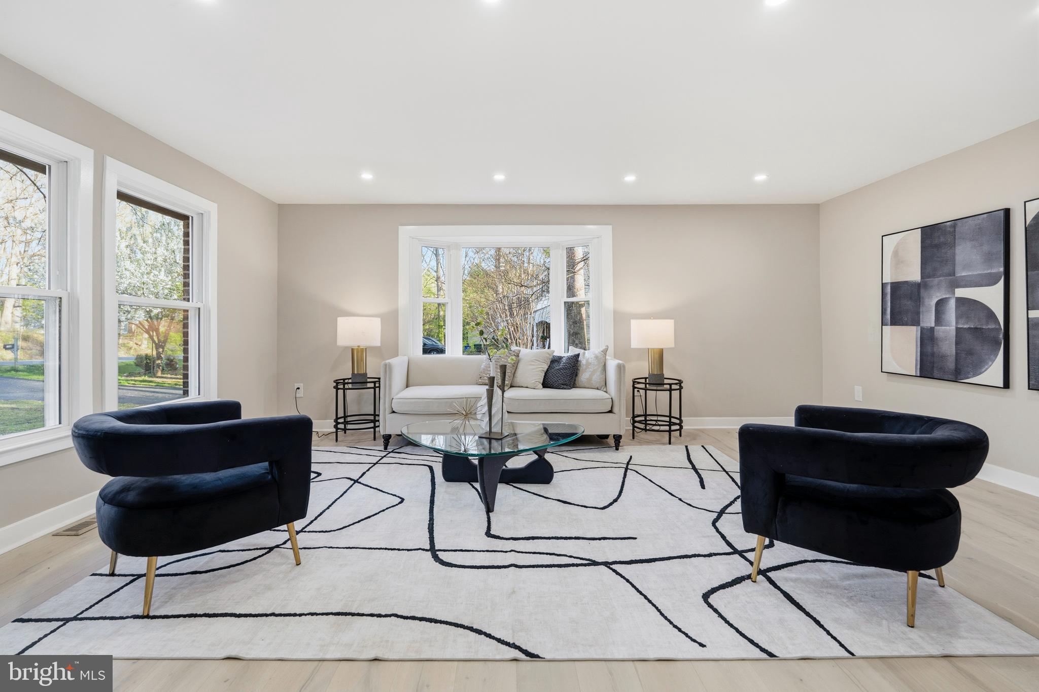 RESTON - Residential