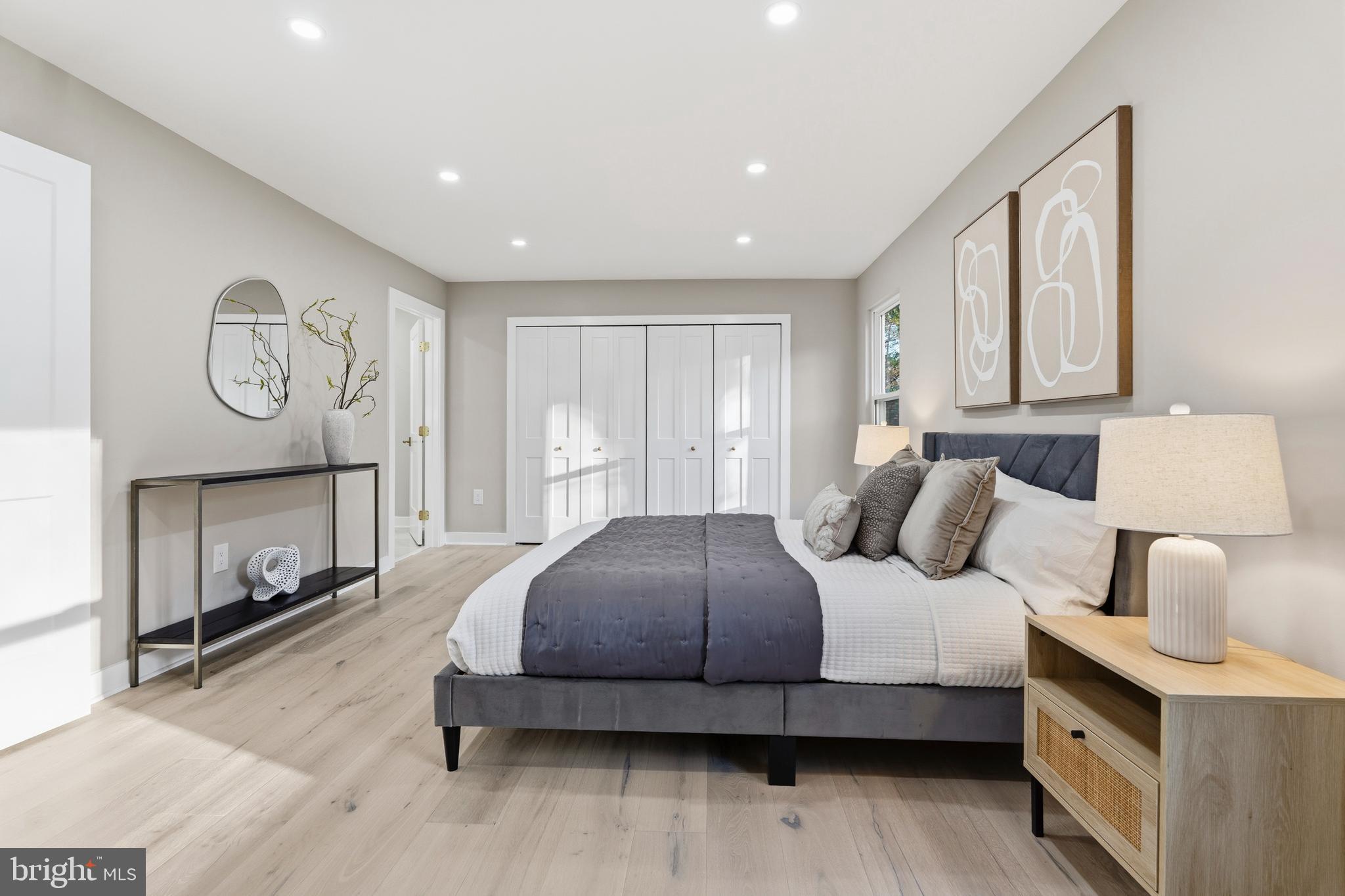 RESTON - Residential