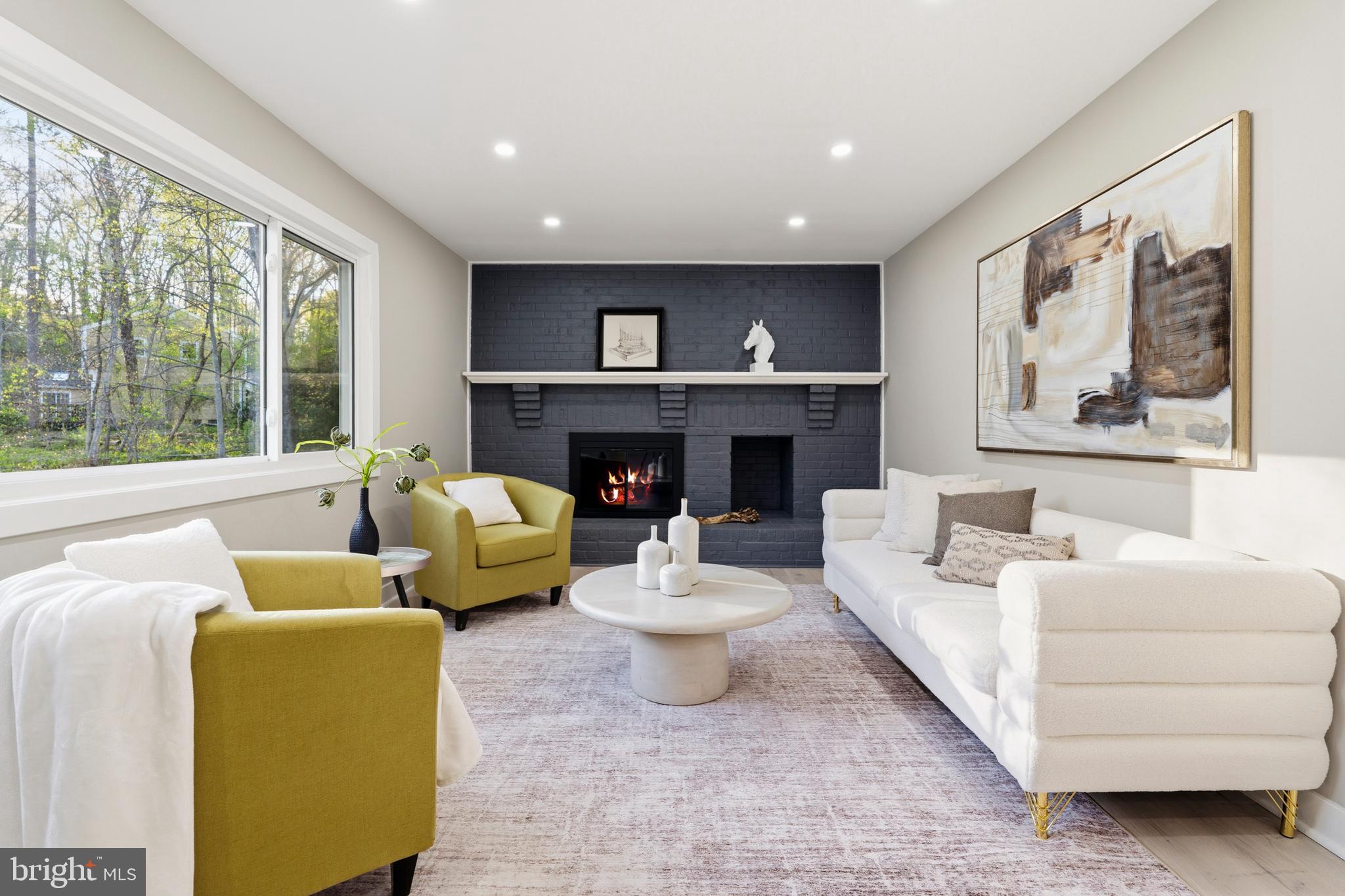 RESTON - Residential