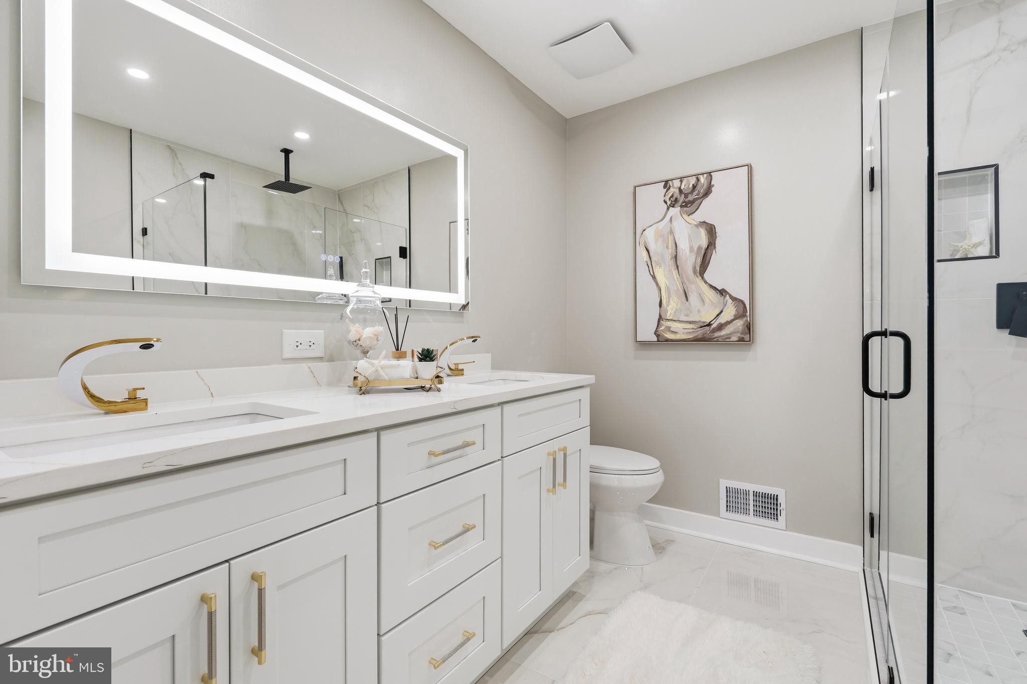 RESTON - Residential