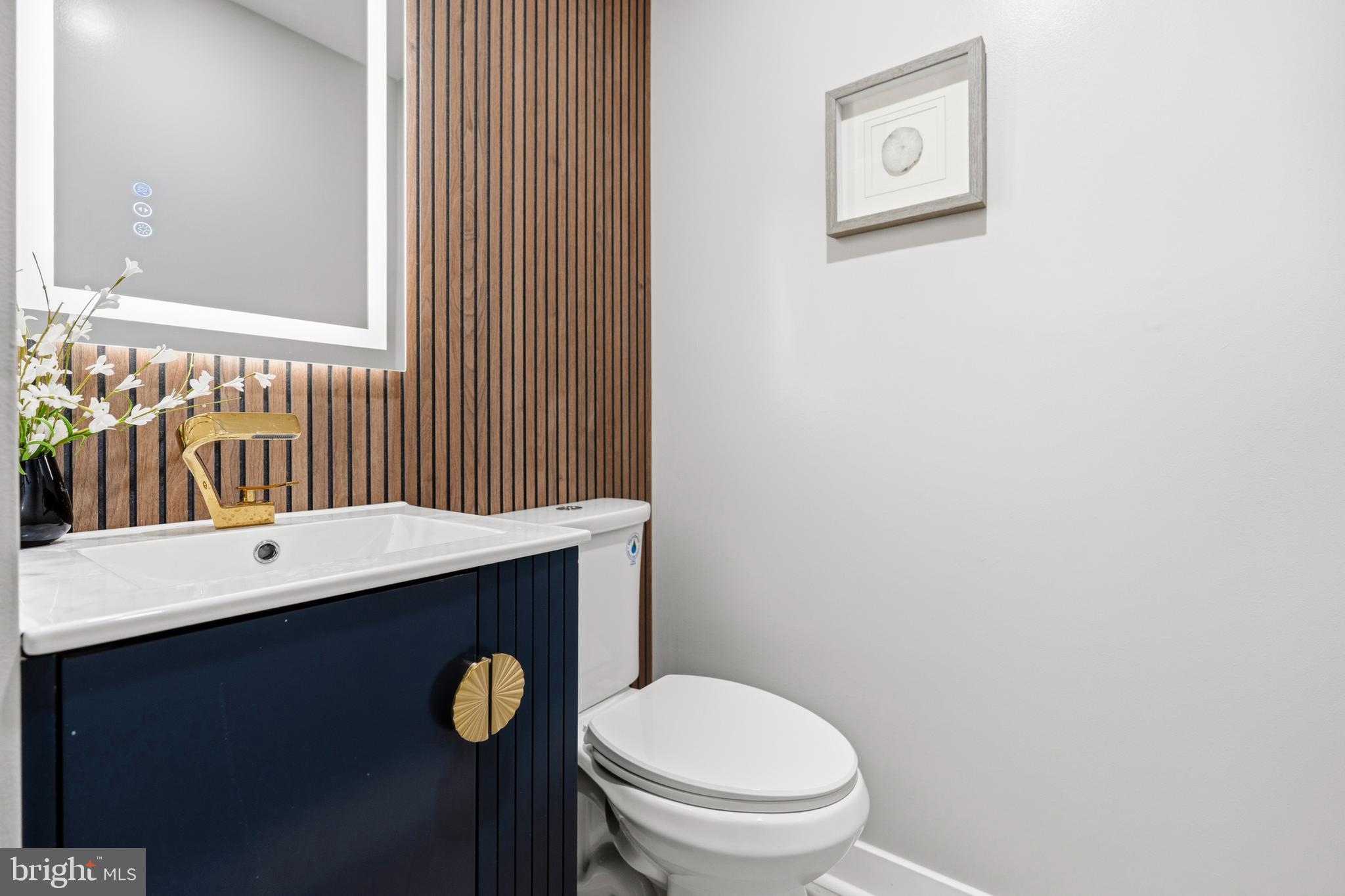 RESTON - Residential