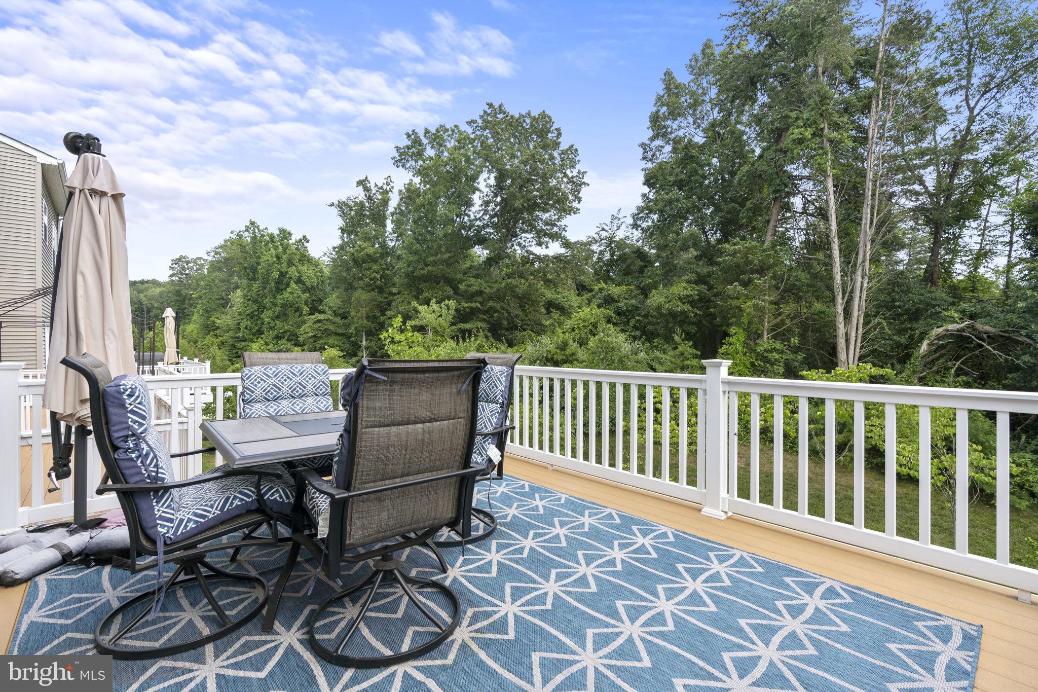 BRADLEY SQUARE - Residential