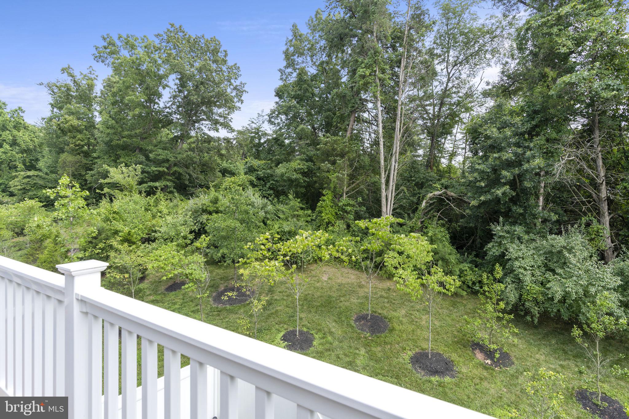 BRADLEY SQUARE - Residential