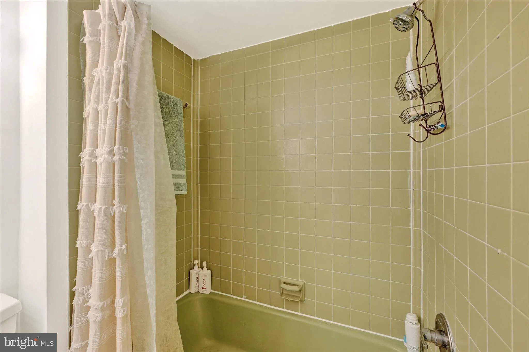 Annapolis, Maryland 21401, United States, 1 Bedroom Bedrooms, ,1 BathroomBathrooms,Residential,Coming Soon,214834