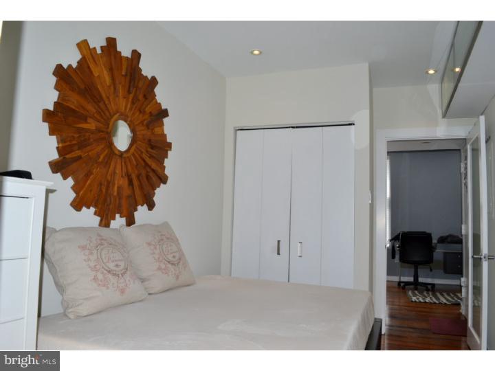 GRADUATE HOSPITAL - Residential Lease