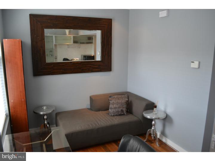 GRADUATE HOSPITAL - Residential Lease