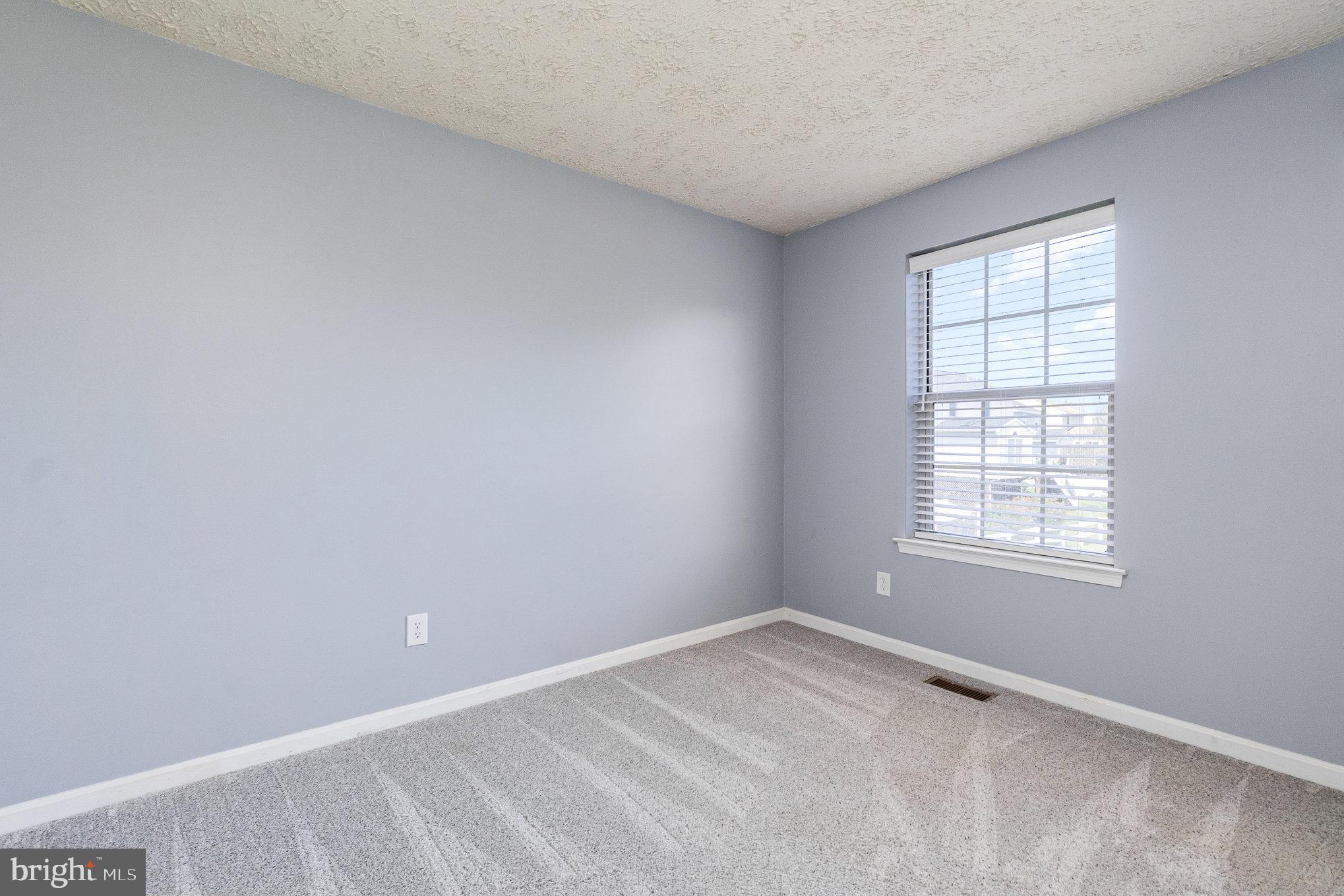 RIVERSIDE - Residential