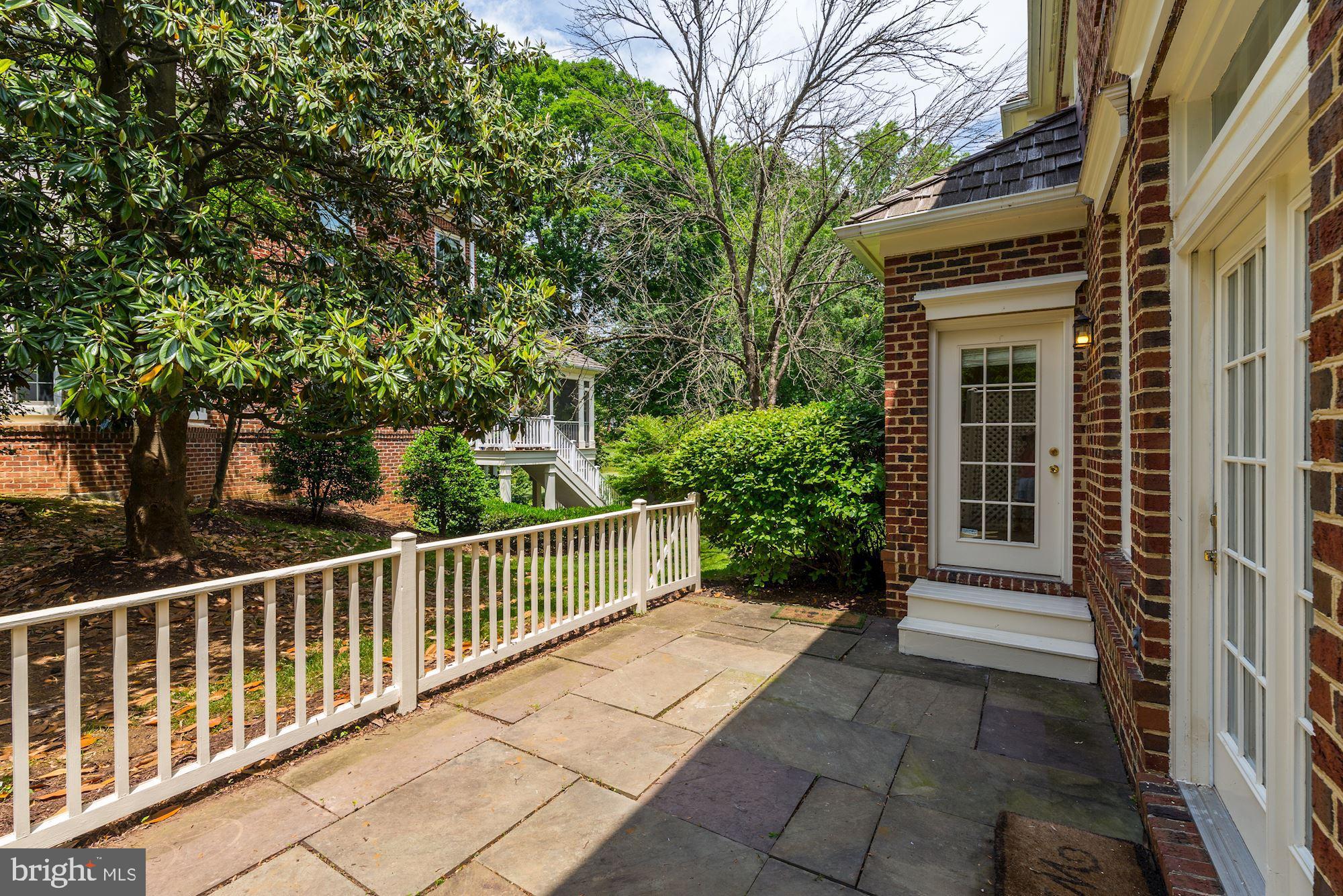 AVENEL - Residential