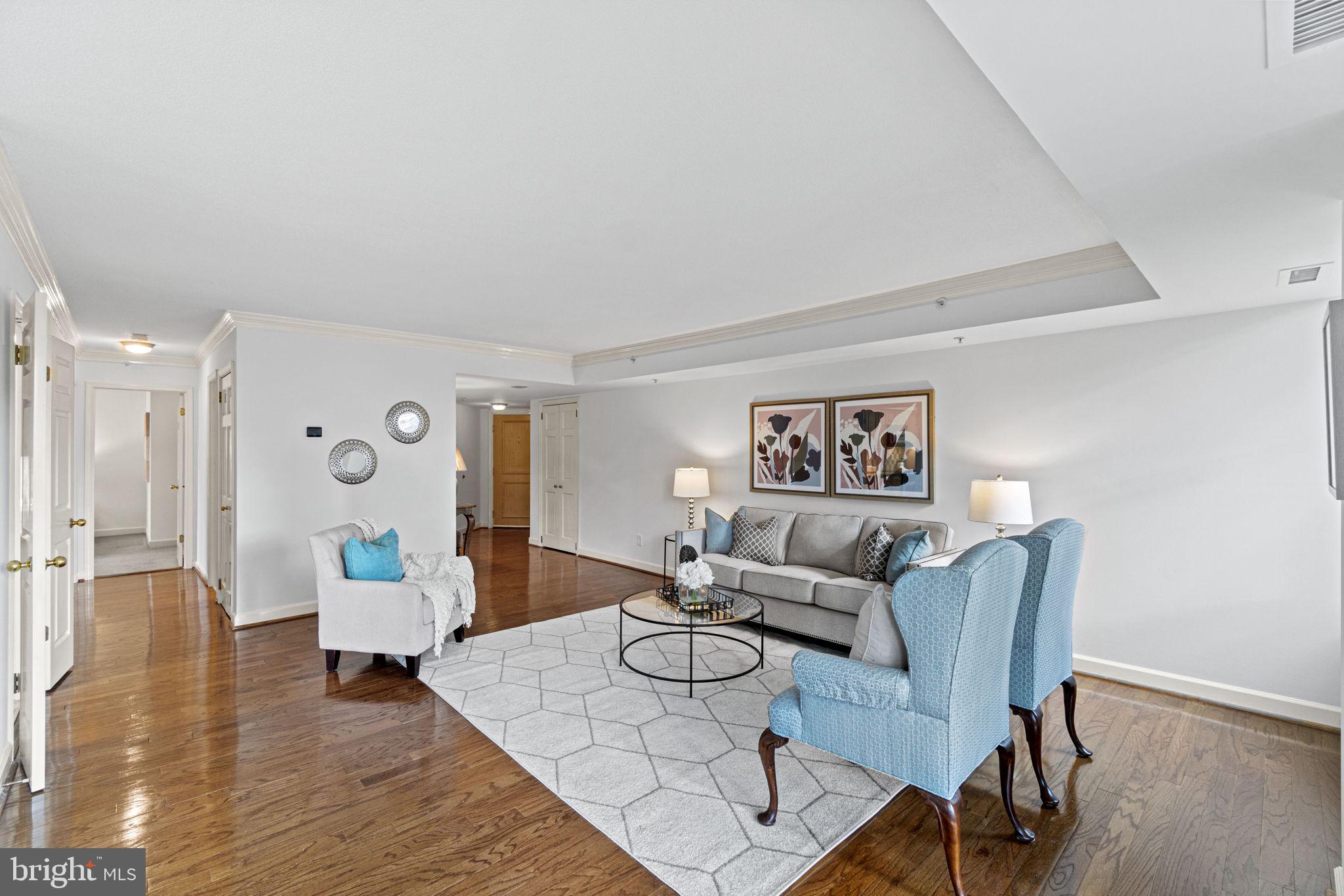 MADISON PARK CONDOMINIUMS - Residential