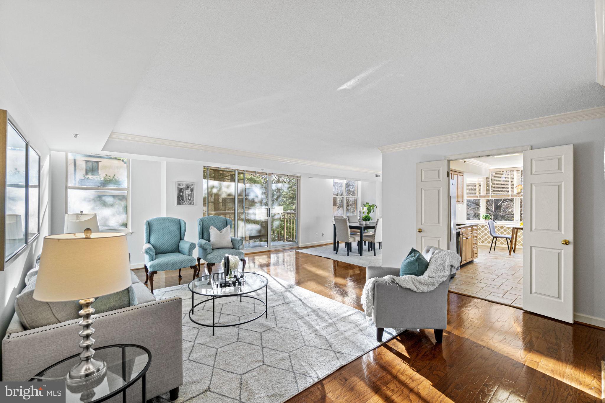 MADISON PARK CONDOMINIUMS - Residential