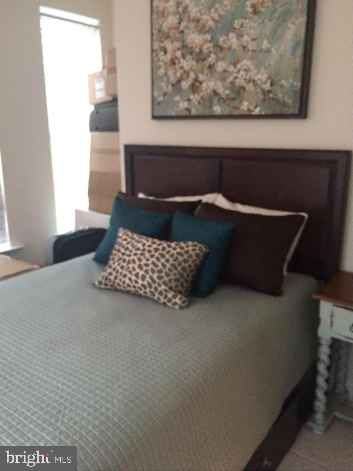 ABINGDON ROW - Residential Lease